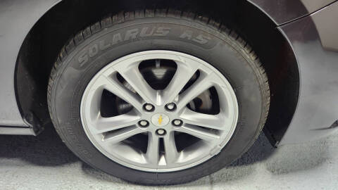 2017 Chevrolet Cruze LT Auto