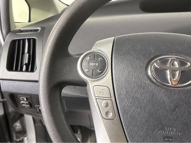 2014 Toyota Prius Plug-in Hybrid