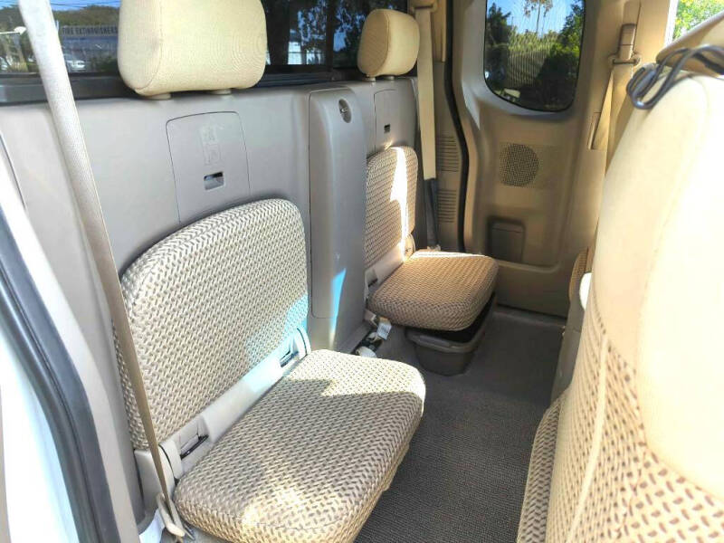 2017 Nissan Frontier S