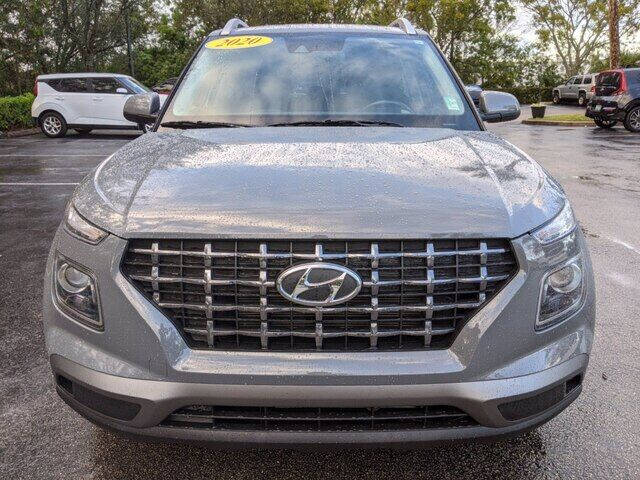 2020 Hyundai Venue SEL