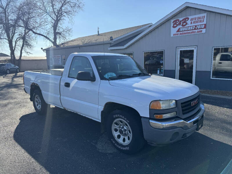 2005 GMC Sierra 1500 for sale at B & B Auto Sales in Brookings SD