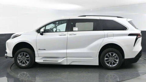 2025 Toyota Sienna