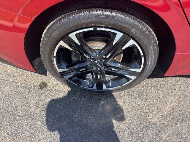 2024 Kia K5