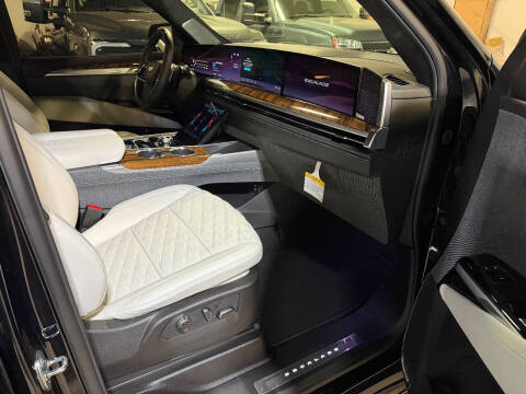 2026 Cadillac Escalade Platinum Sport