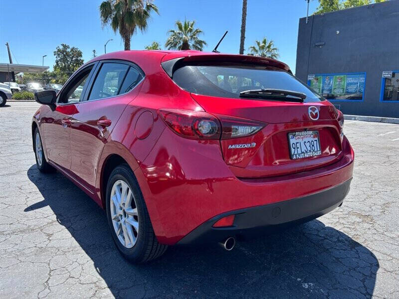2016 Mazda MAZDA3 i Sport