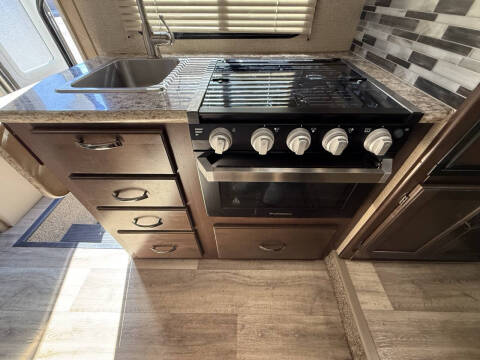 2019 Ford FOUR WINDS THOR 22E