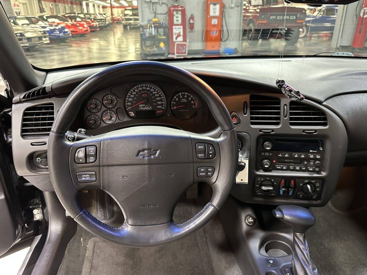 2002 Chevrolet Monte Carlo 11