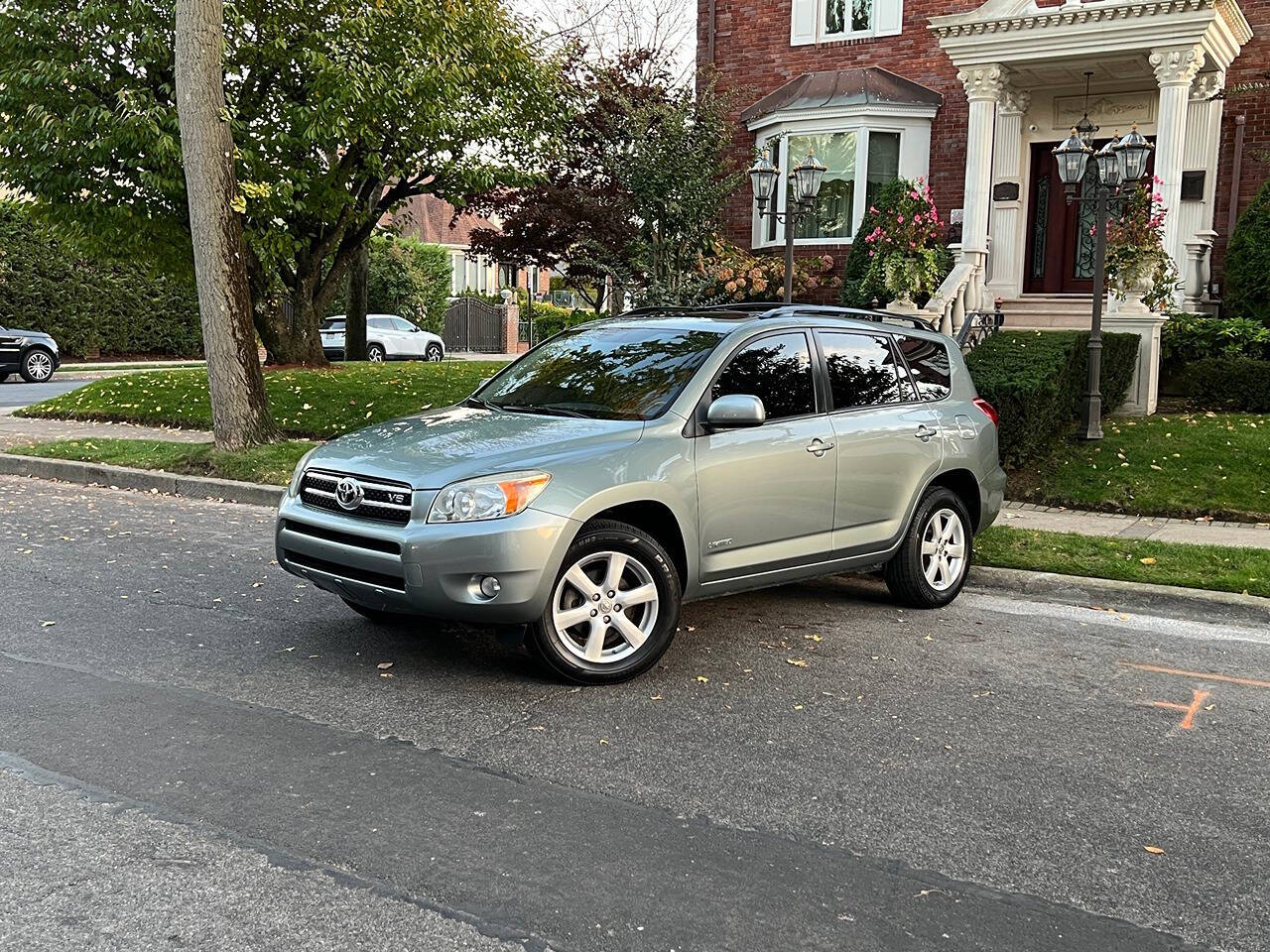 2008 Toyota RAV4 for sale at VLD HOLDING INC. in Brooklyn, NY