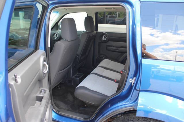 2009 Dodge Nitro SE