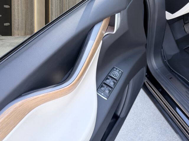 2019 Tesla Model X 75D