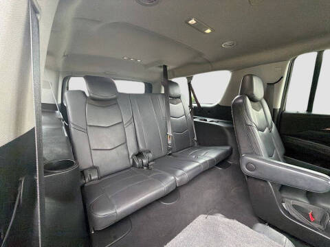 2019 Cadillac Escalade ESV Luxury