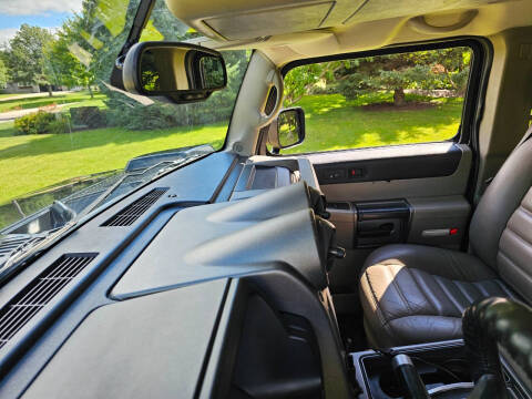 2003 HUMMER H2 Lux Series