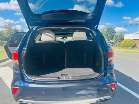 2017 Hyundai Santa Fe SE Ultimate