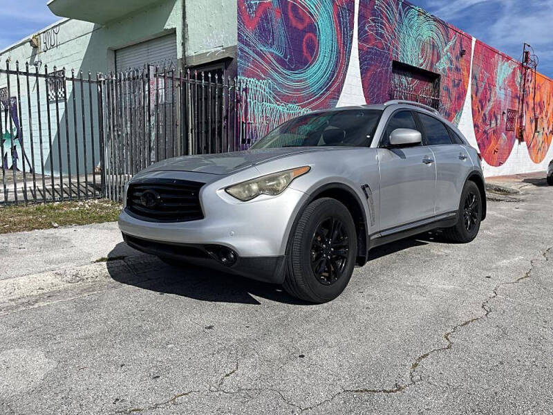 2012 Infiniti FX35