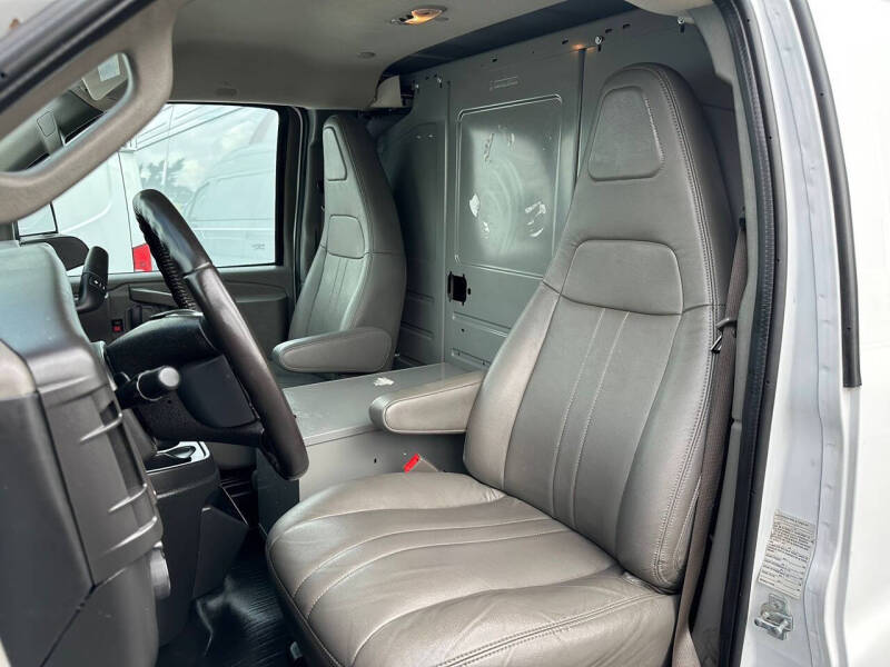 2019 Chevrolet Express 3500