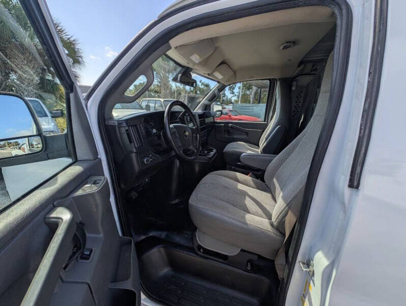 2020 Chevrolet Express 2500