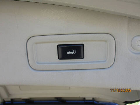 2011 Nissan Murano LE