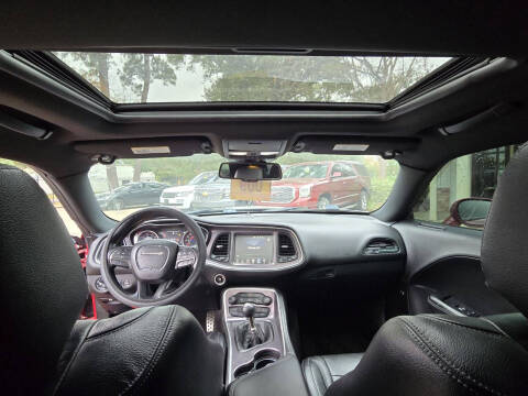 2015 Dodge Challenger R/T Plus