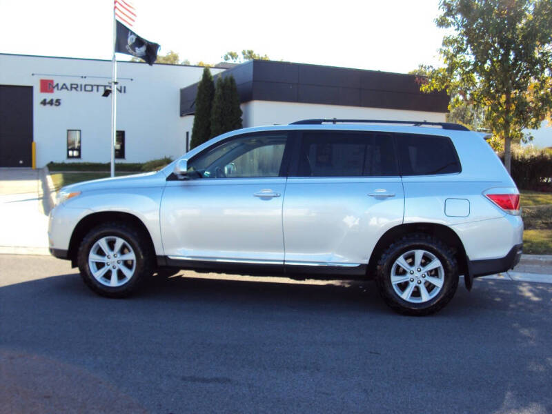 2013 Toyota Highlander Base photo 3