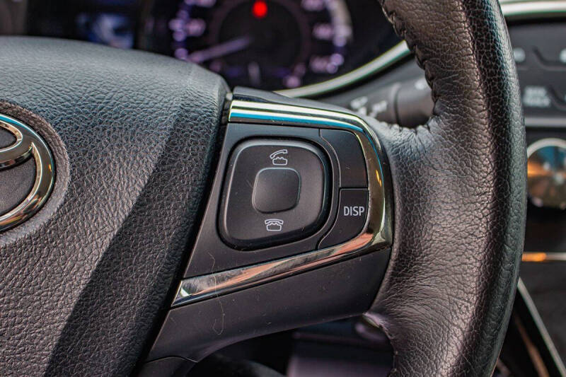 2013 Toyota Avalon XLE