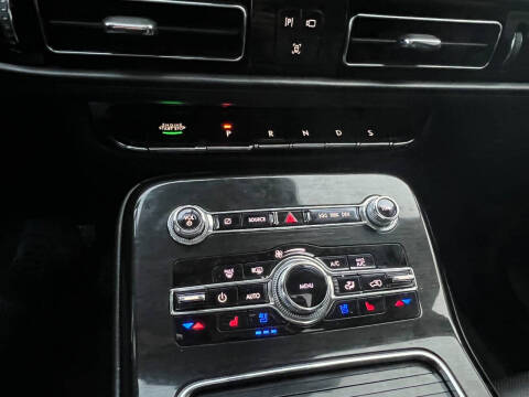 2023 Lincoln Nautilus Reserve