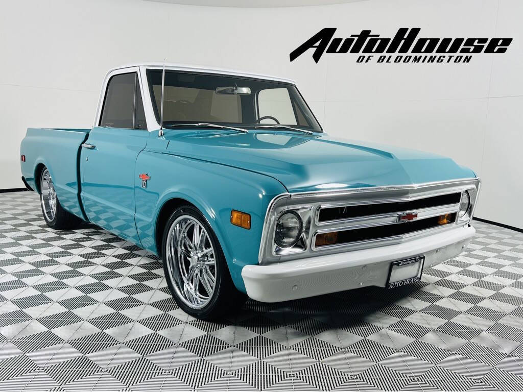 1971 Chevrolet C10's photo