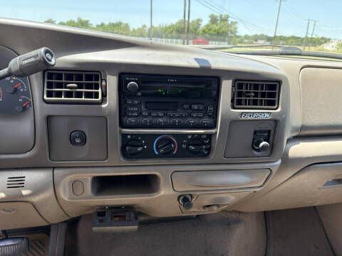 2003 Ford Excursion XLT