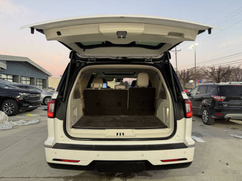 2019 Lincoln Navigator L Black Label