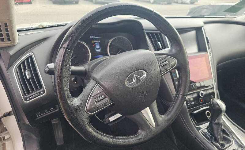 2016 Infiniti Q50 2.0T