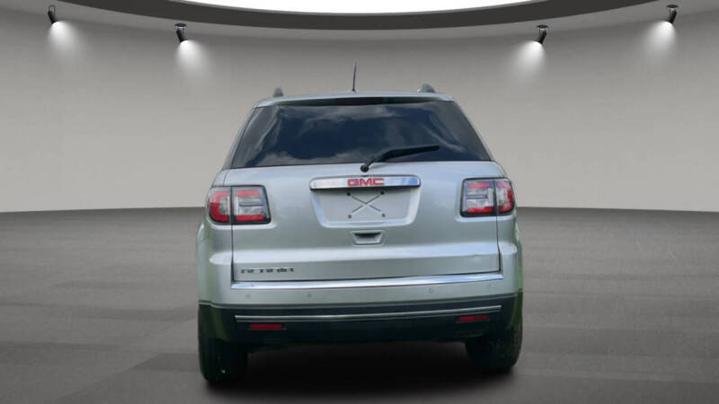 2015 GMC Acadia SLE-2