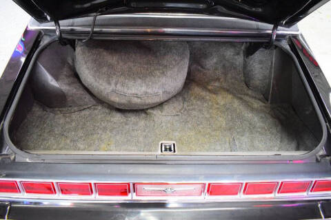 1976 Ford Thunderbird
