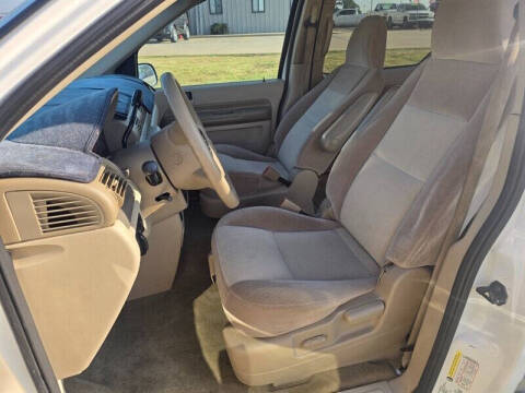 2005 Ford Freestar SES