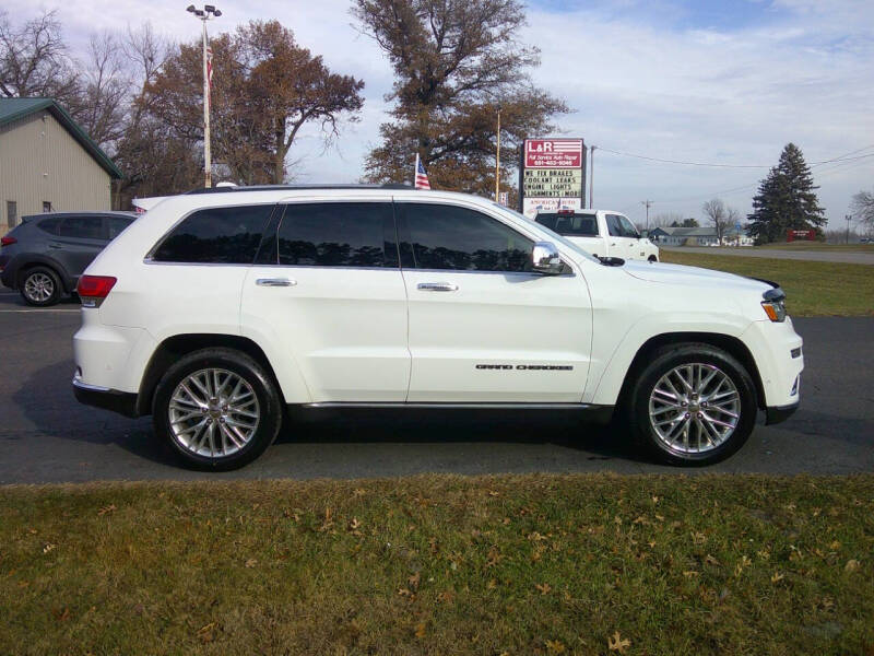 2017 Jeep Grand Cherokee Summit