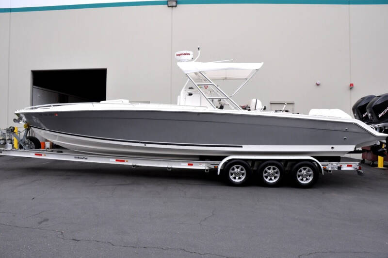 2005 35 JEFFERSON MARLAGO CC CENTER CONSOLE