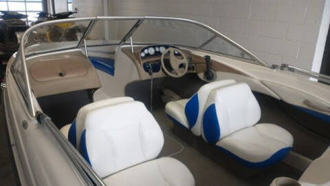 2004 Bayliner 185