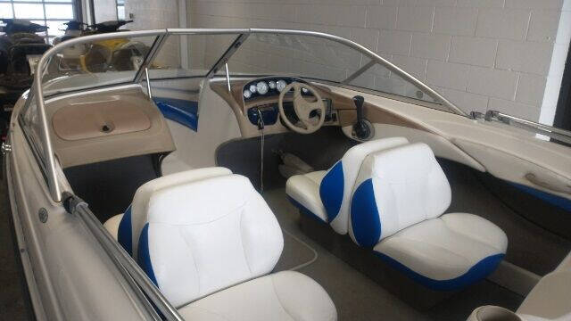 2004 Bayliner 185