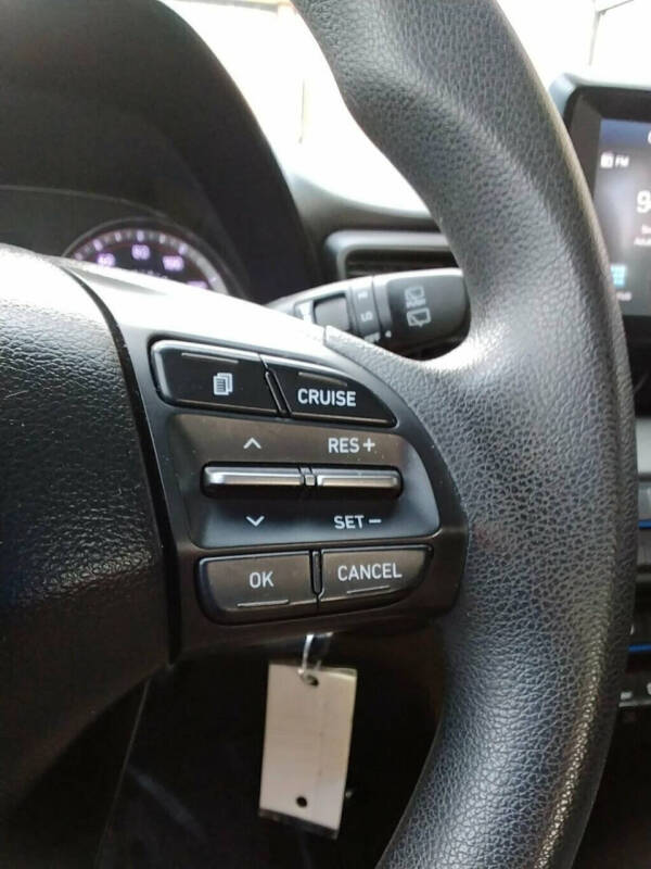 2019 Hyundai Veloster