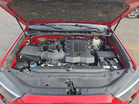 2024 Toyota 4Runner SR5