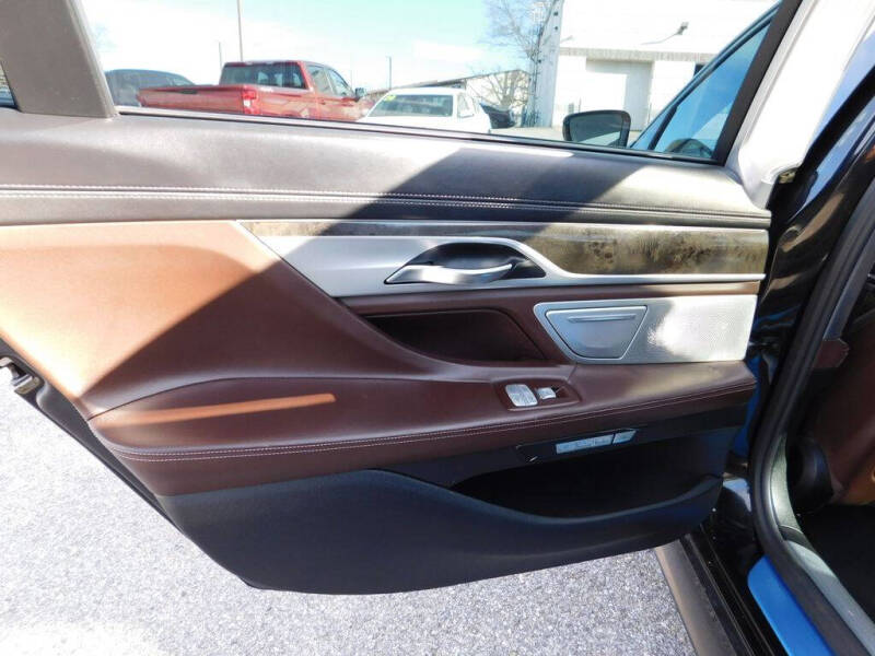 2017 BMW 7 Series 750i xDrive