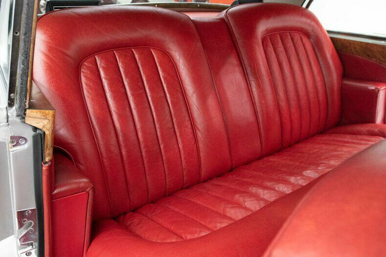 1966 Rolls-Royce Flying Spur