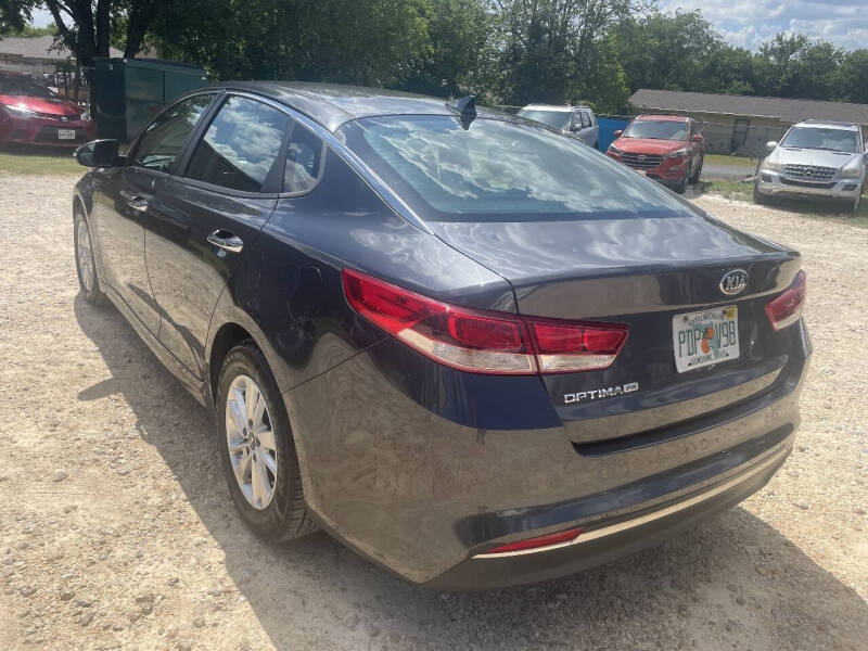 2017 Kia Optima LX