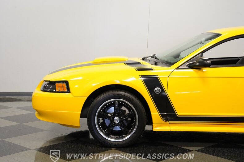 2004 Ford Mustang GT Deluxe