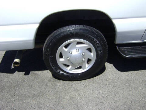 2011 Ford E-Series E-350 SD XL