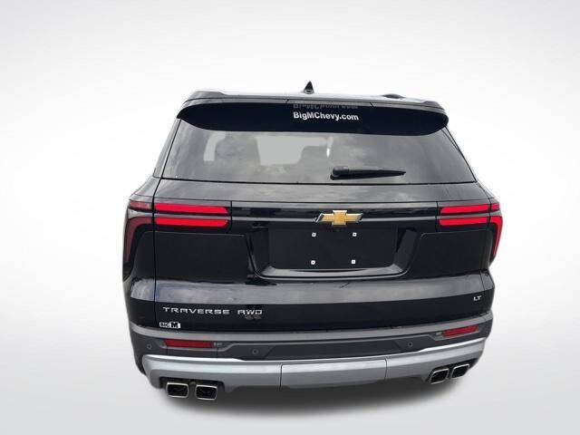 2024 Chevrolet Traverse LT