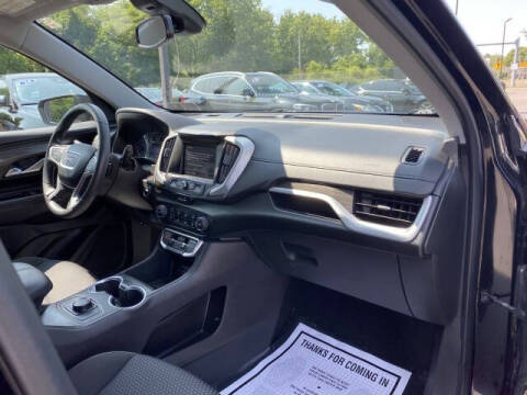 2022 GMC Terrain SLE