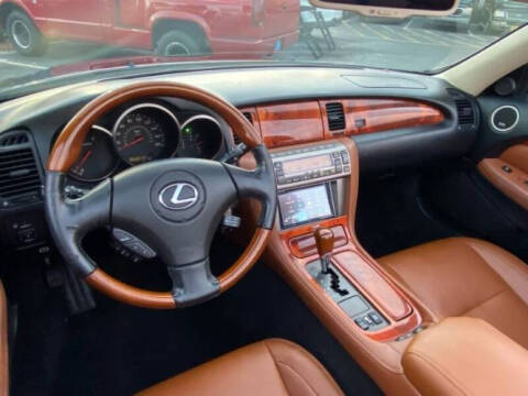 2004 Lexus SC 430