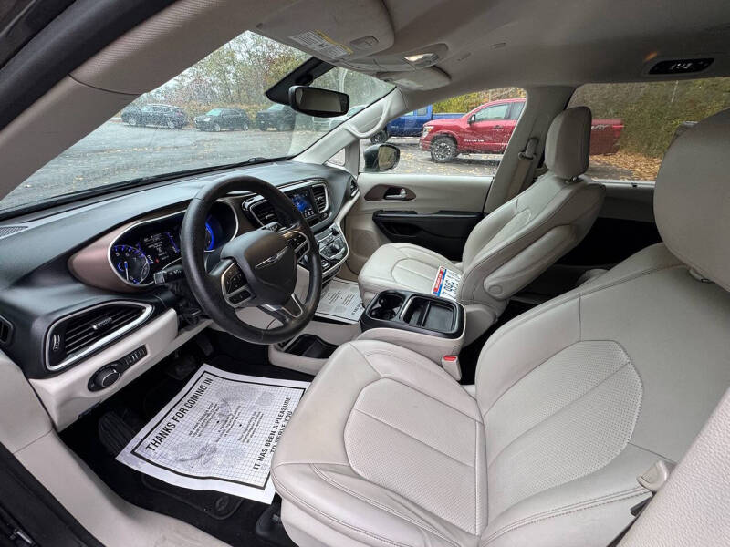 2021 Chrysler Voyager LXi