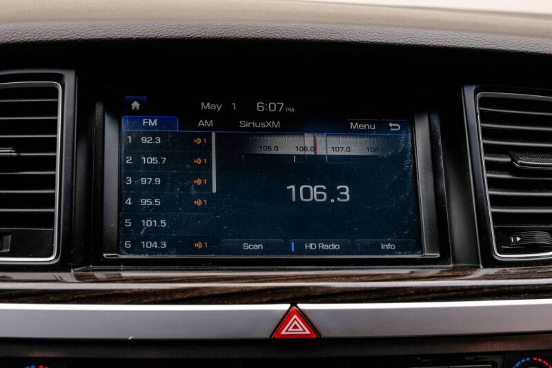 2016 Hyundai Genesis
