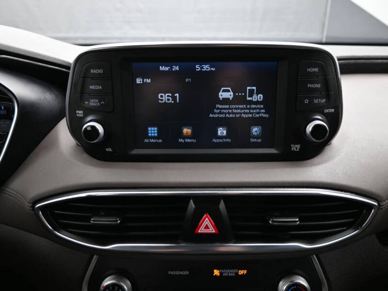 2020 Hyundai Santa Fe SE