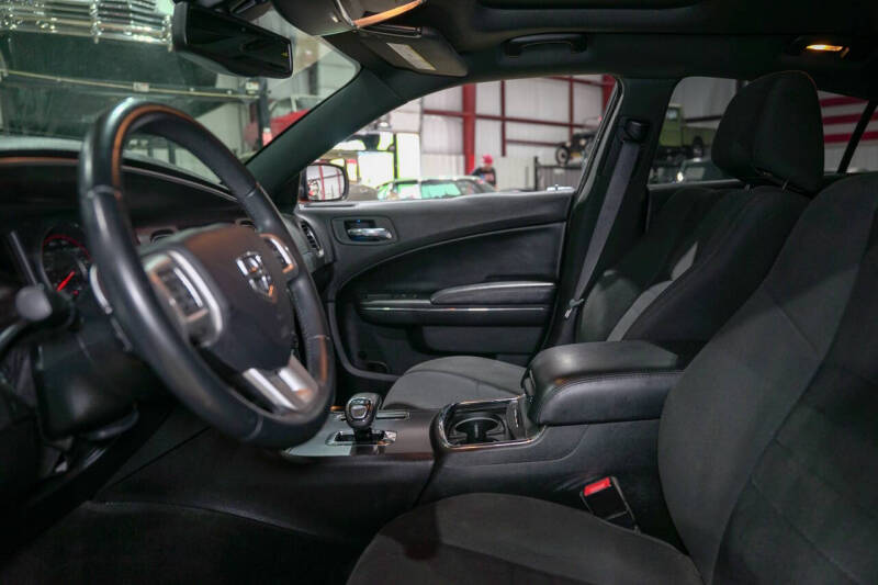 2014 Dodge Charger SXT